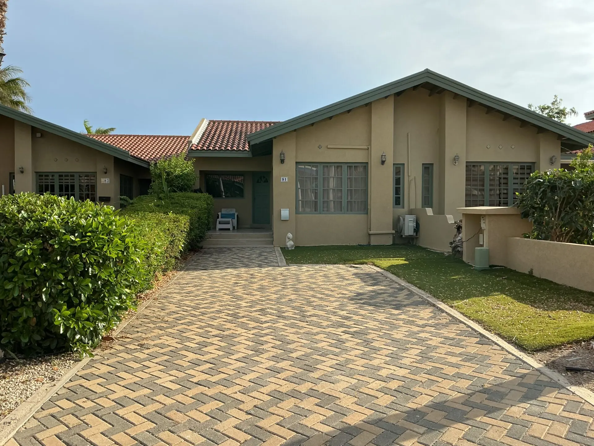 A villa in Palma Real, Noord
