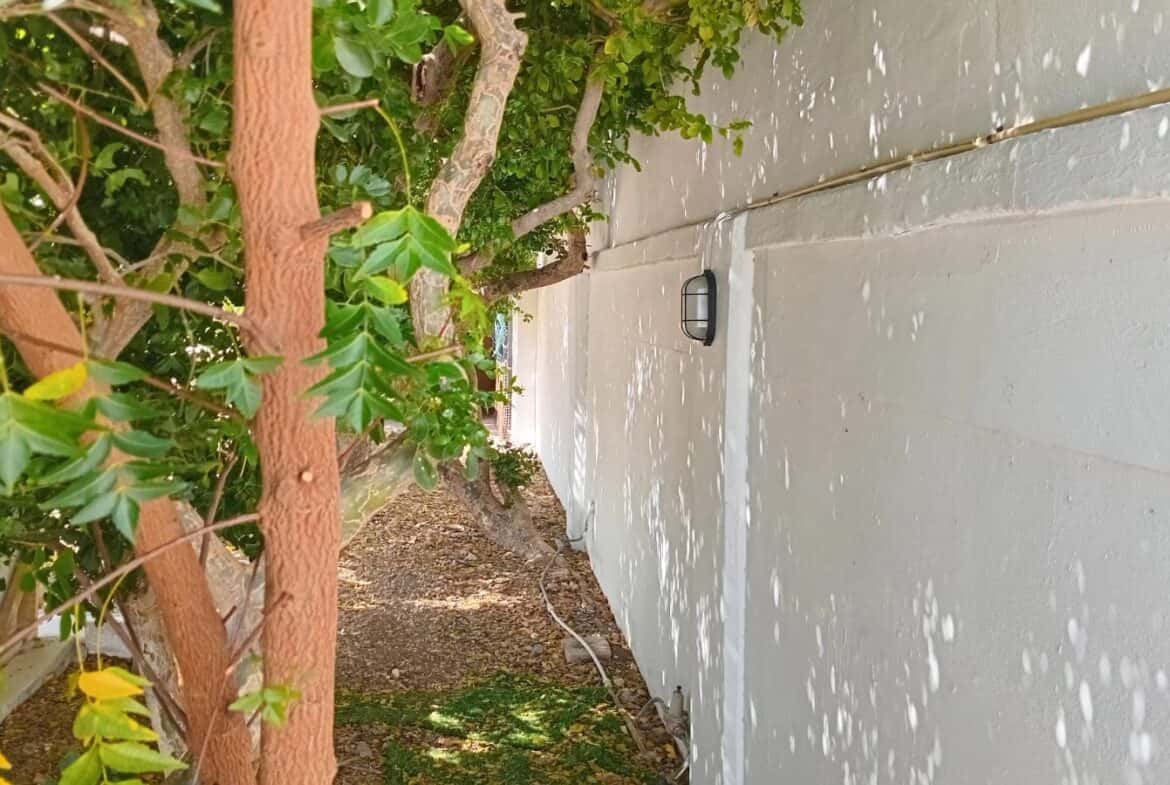 Apartments for Rent, Steps from Manglo/Halto Beach, Spanish Lagoon — photo 2