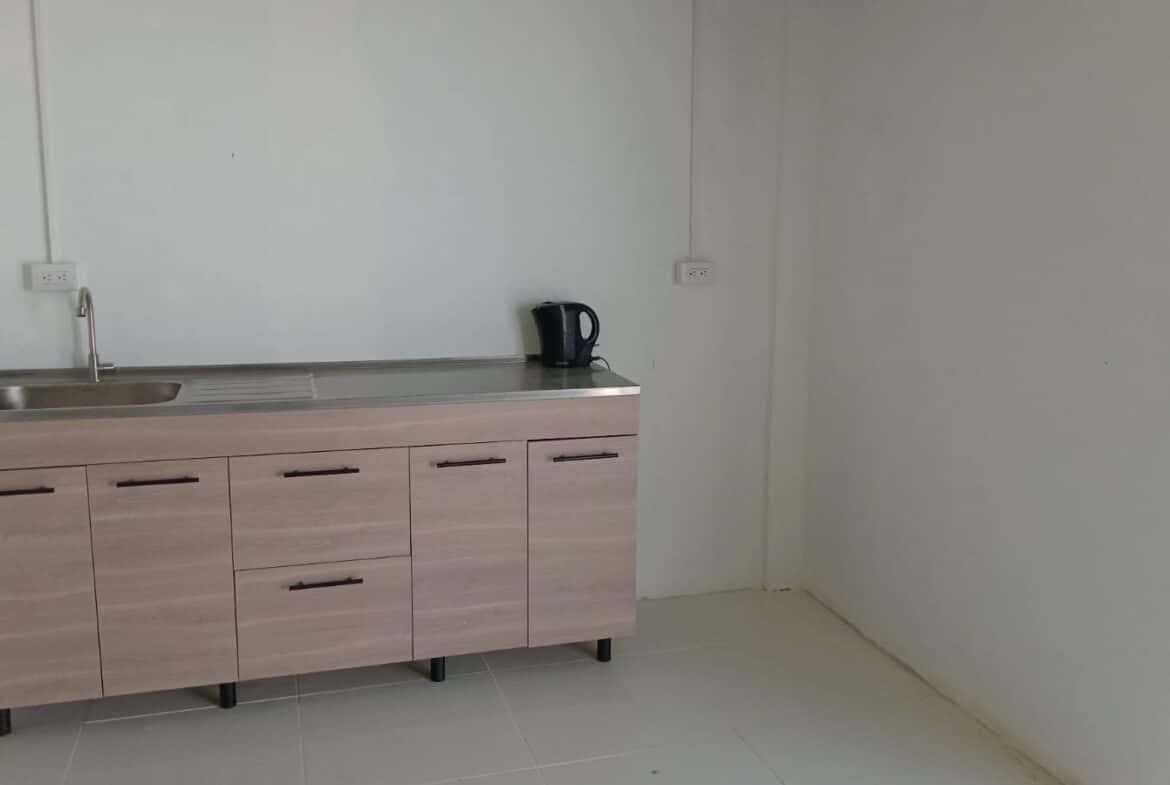 Apartments for Rent, Steps from Manglo/Halto Beach, Spanish Lagoon — photo 10