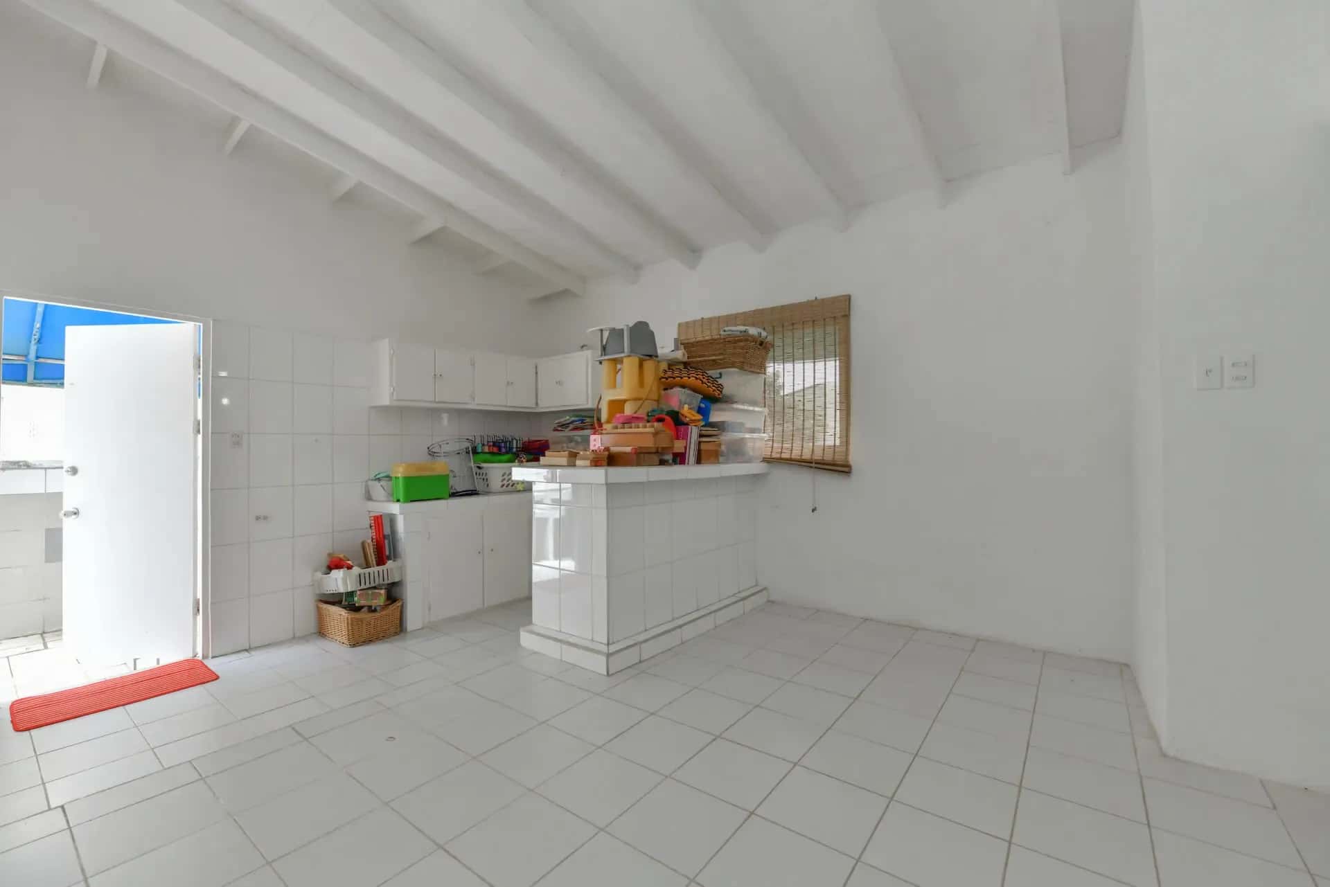 Significant Price Improvement Spacious Villa with Oversized Rooms on Double Lot — photo 12