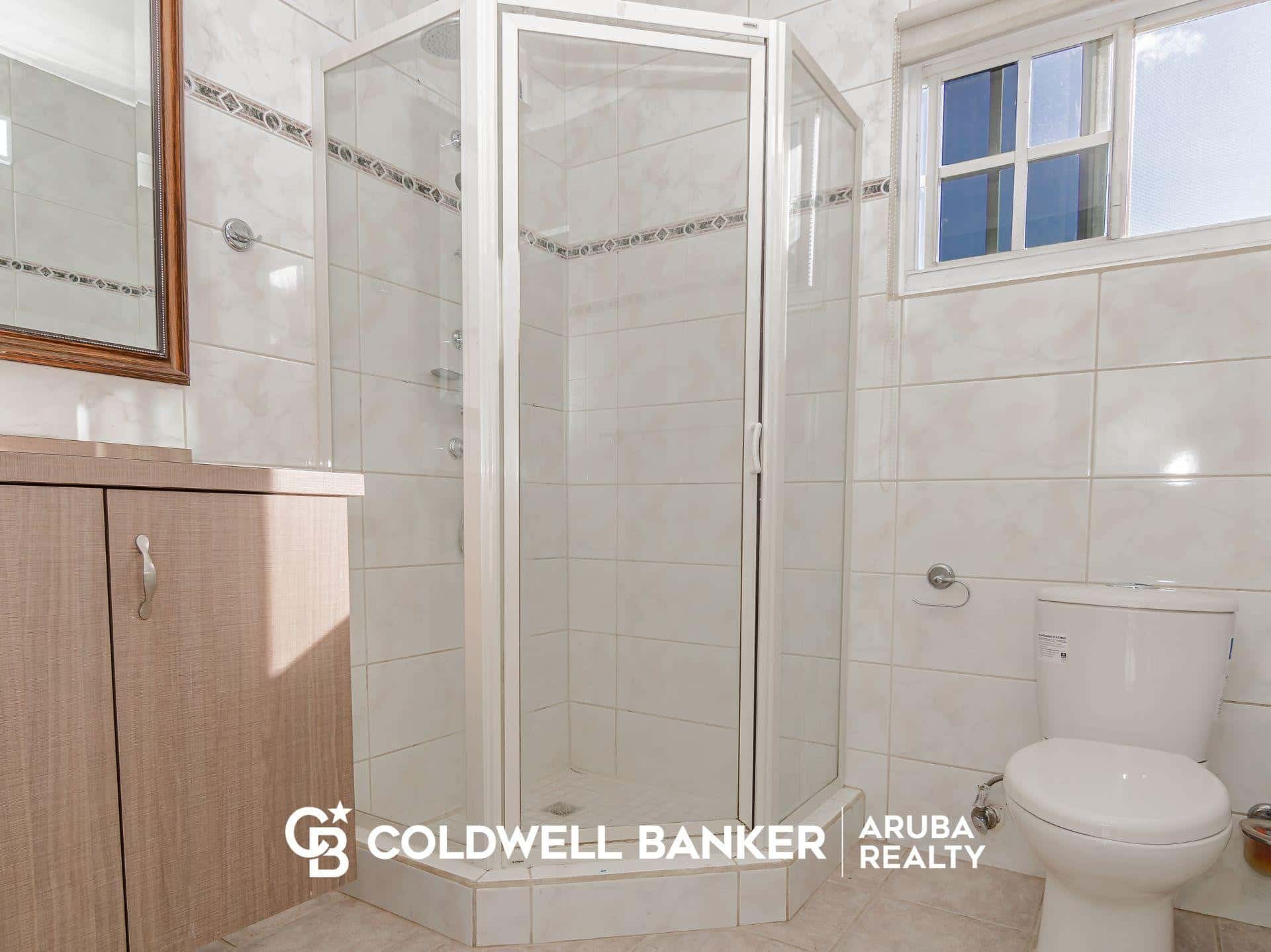 Bubali Villa Fontana # 2: Spacious Family Home for Rent in Prime Location — photo 13