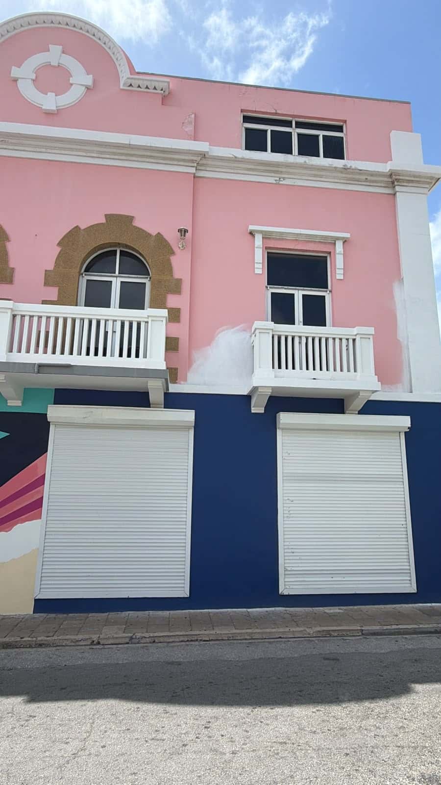 Prime Commercial Space Available for Rent in Oranjestad! — photo 4