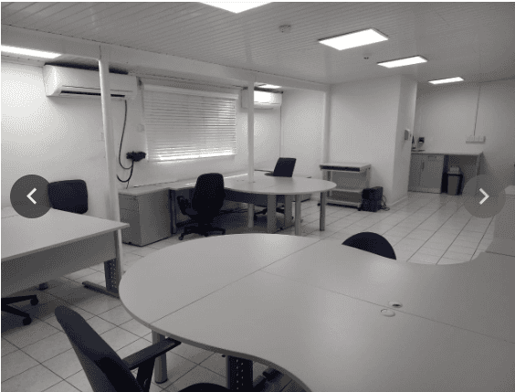 Multifunction House and Office in San Nicolas — photo 18