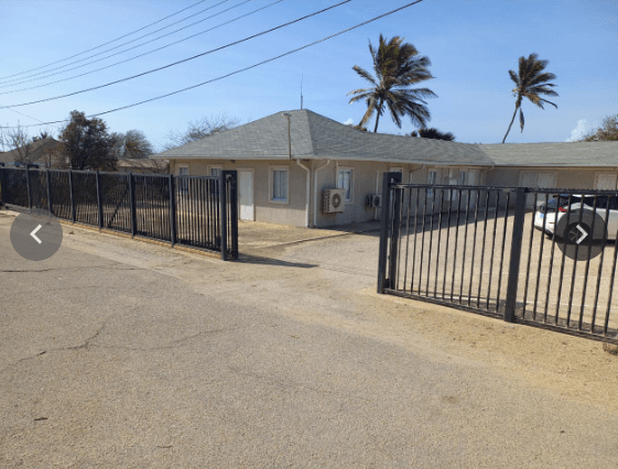 Multifunction House and Office in San Nicolas — photo 1