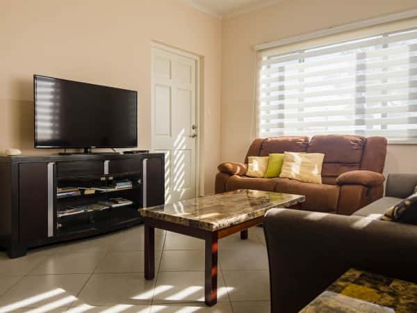 Gold Coast Condo — photo 3