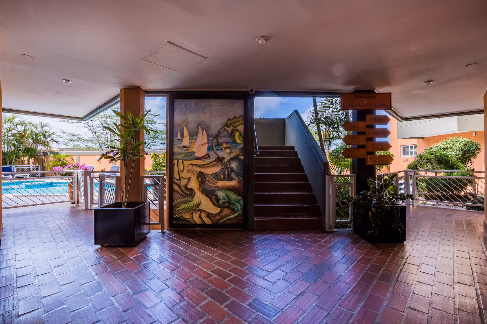 Palm Beach, 2 Bedroom — photo 2