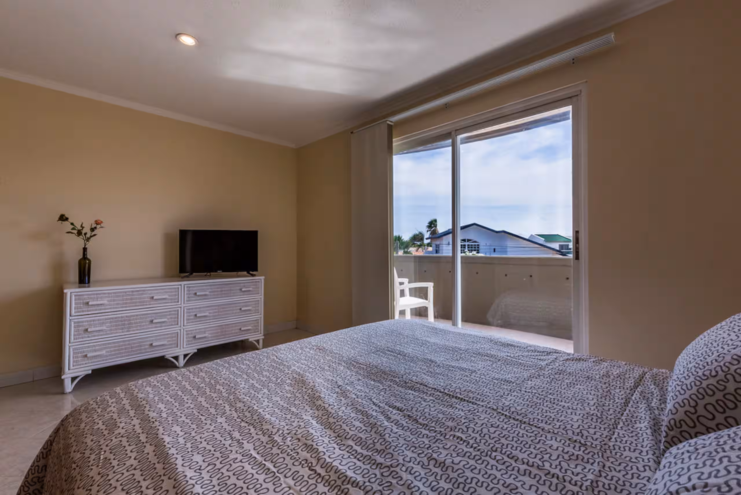 Palm Beach, 2 Bedroom — photo 6