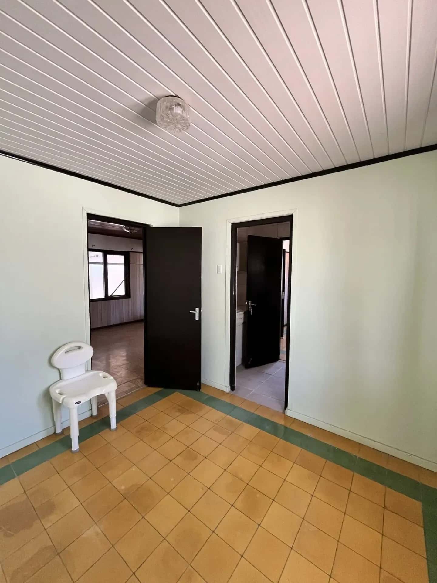 Five Minutes from Eagle Beach, 3BR Home in Noord! — photo 7