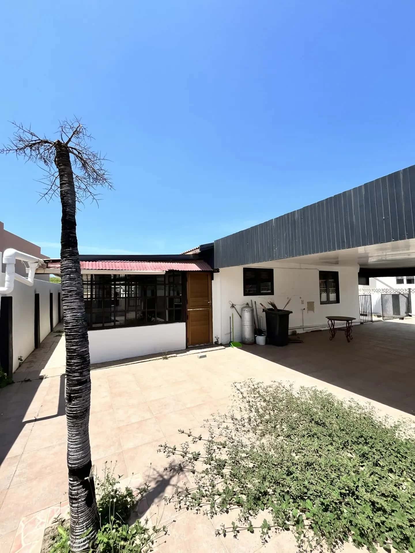 Five Minutes from Eagle Beach, 3BR Home in Noord! — photo 16