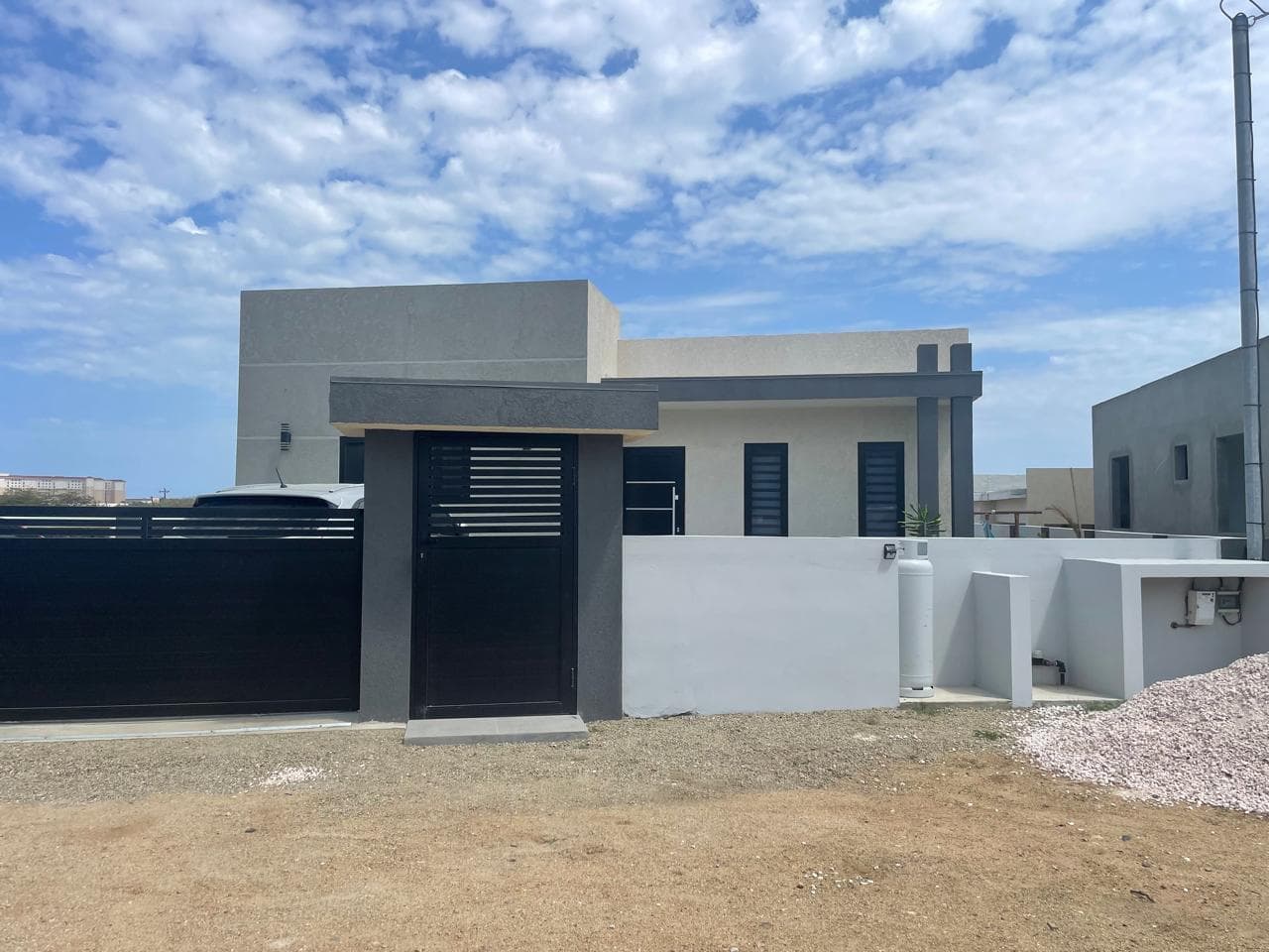 3 bedroom Turibana Noord House — photo 1