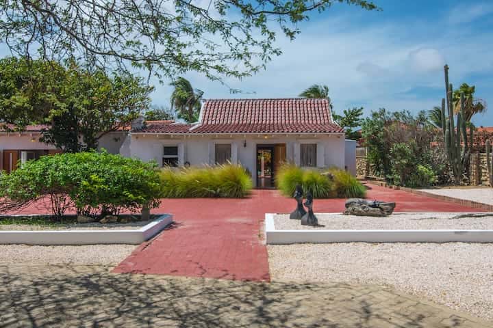 5 bedr Home in Aruba Santa Cruz With Pool — photo 2