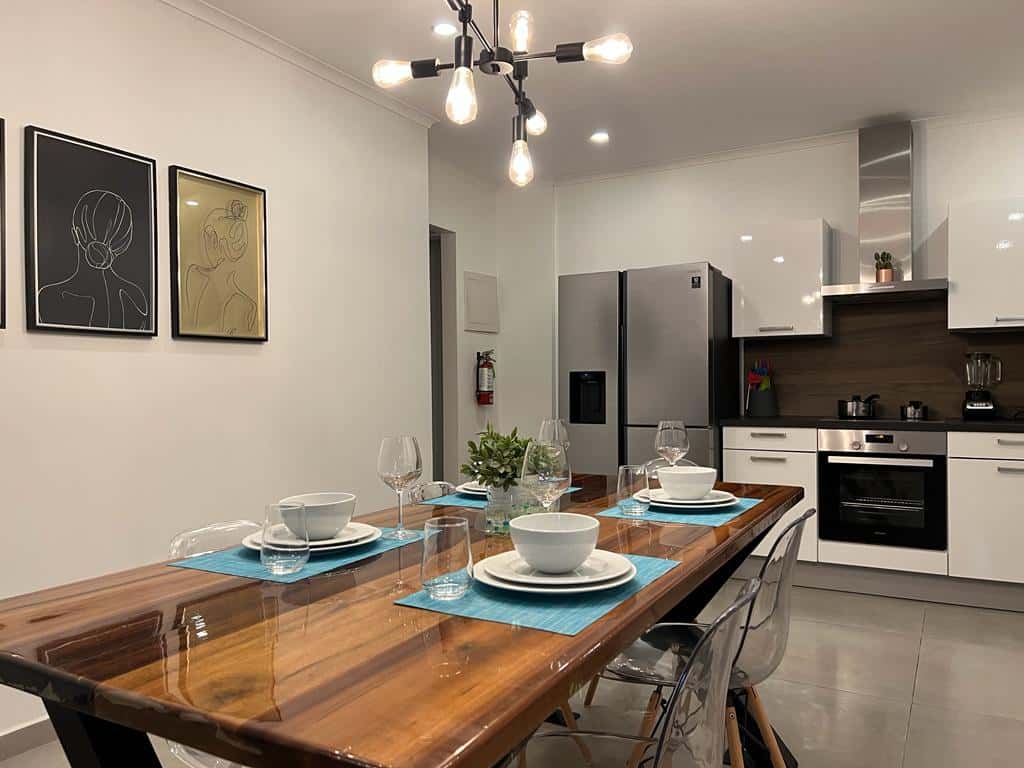 2 bedroom, Solito — photo 6