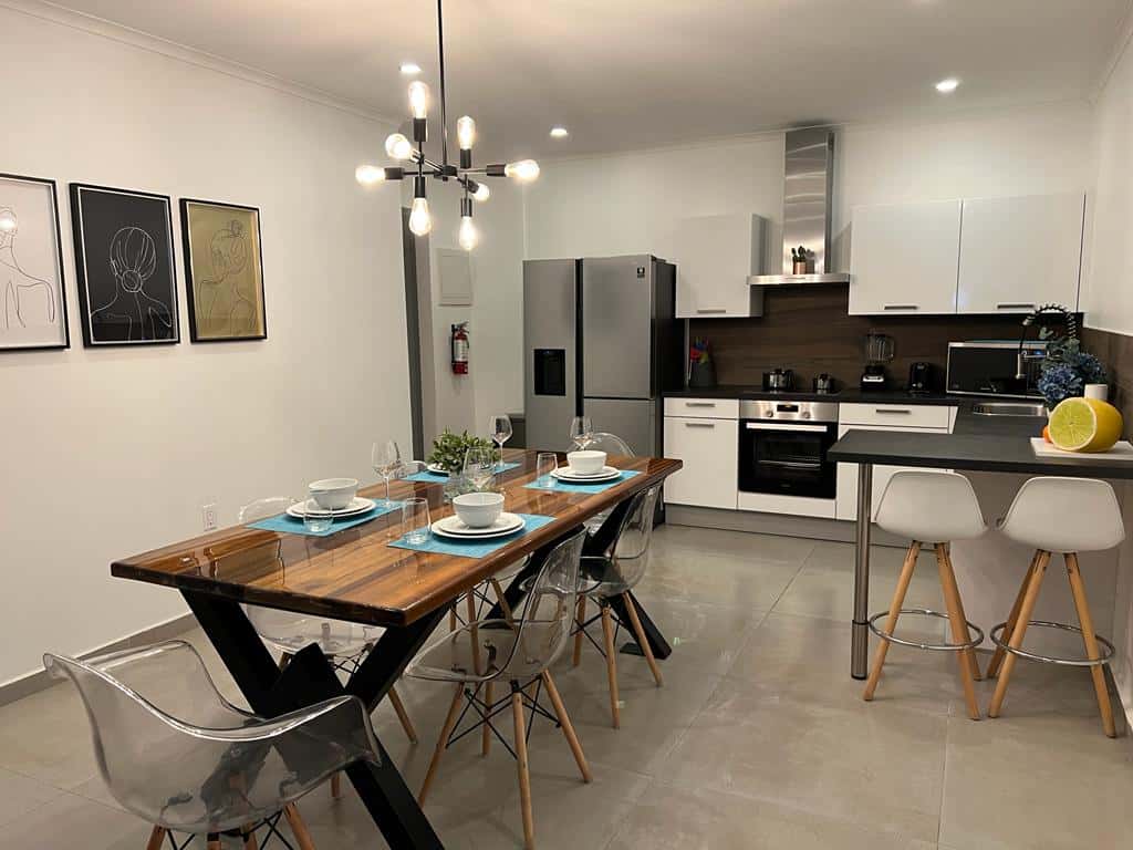2 bedroom, Solito — photo 7