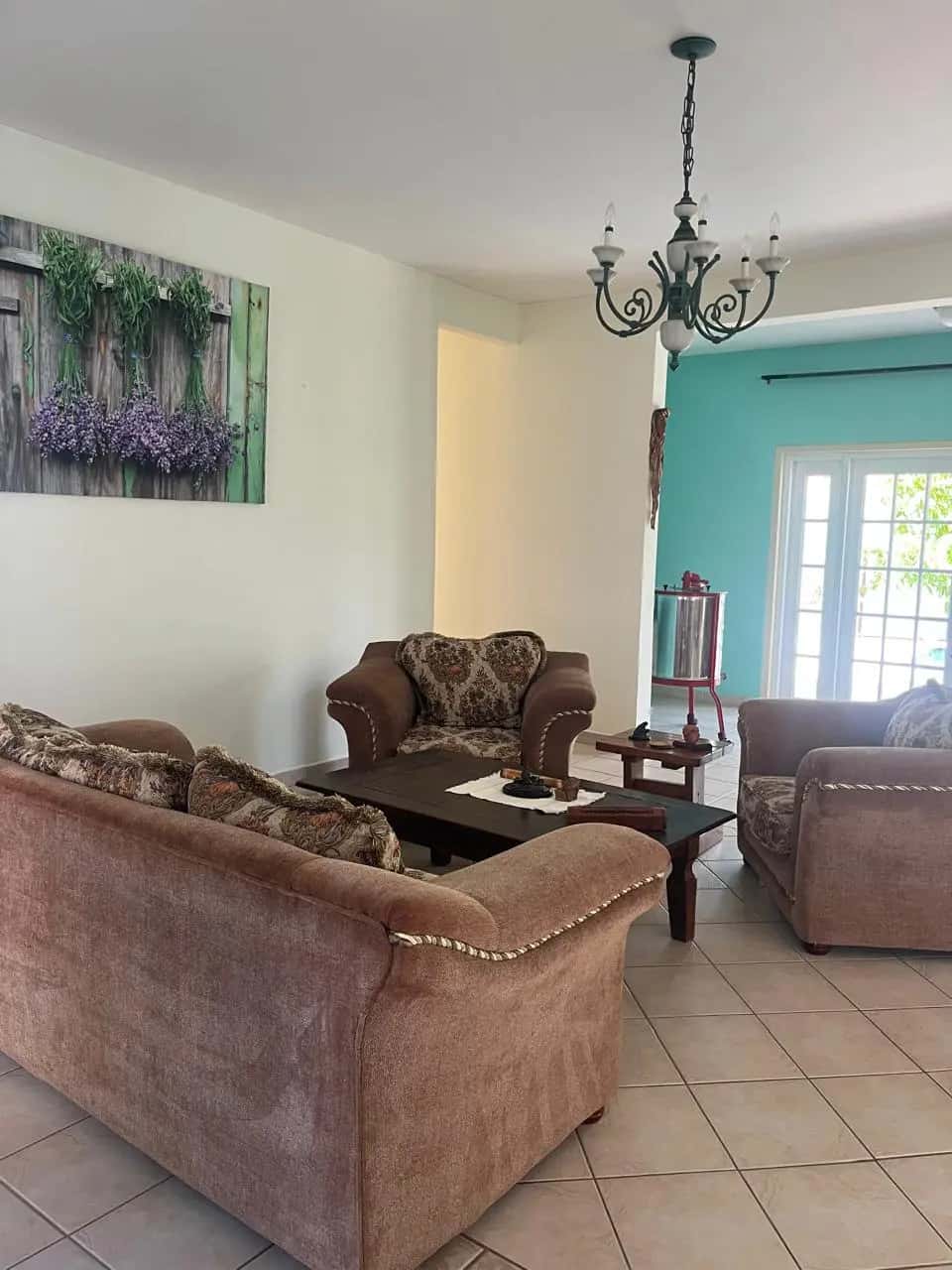 Beatrixstraat, Oranjestad - 3 bedrooms 3 bathrooms — photo 2