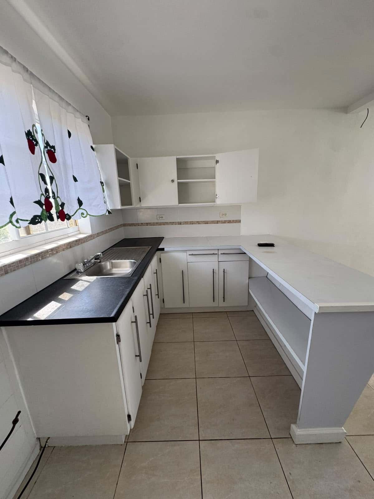For Rent: 2 bedroom Upstairs Apartment on Jewaweg, San Nicolas — photo 6