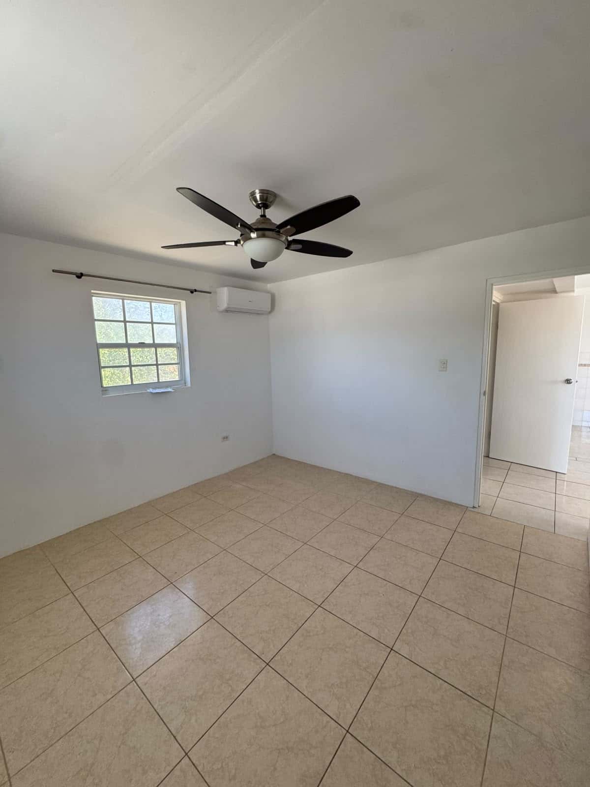 For Rent: 2 bedroom Upstairs Apartment on Jewaweg, San Nicolas — photo 9