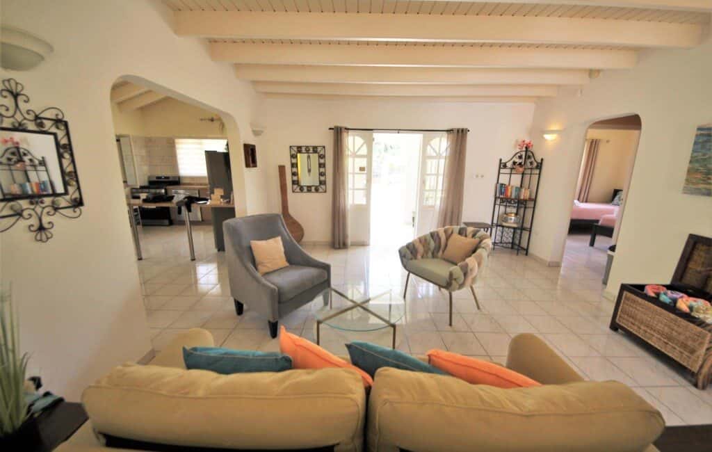 Palm Beach, Walking distance to Beach, shopping malls, restaurants, from this Villa with Pool, Available January 1, 2023 — photo 8