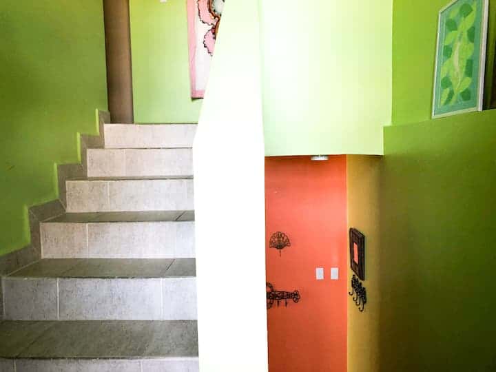 Fabulous 3-Bedroom condo close to everything! — photo 4