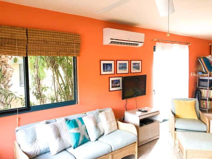 Fabulous 3-Bedroom condo close to everything! — photo 20