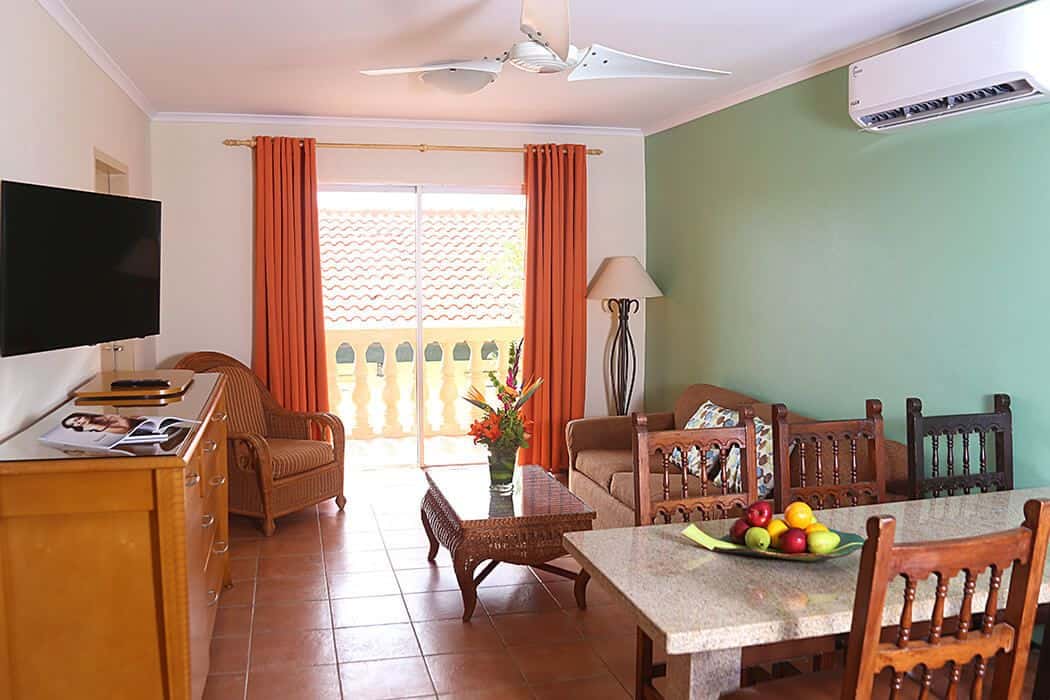2 bedroom apartment at Punto di Oro with community pool everything included — photo 6
