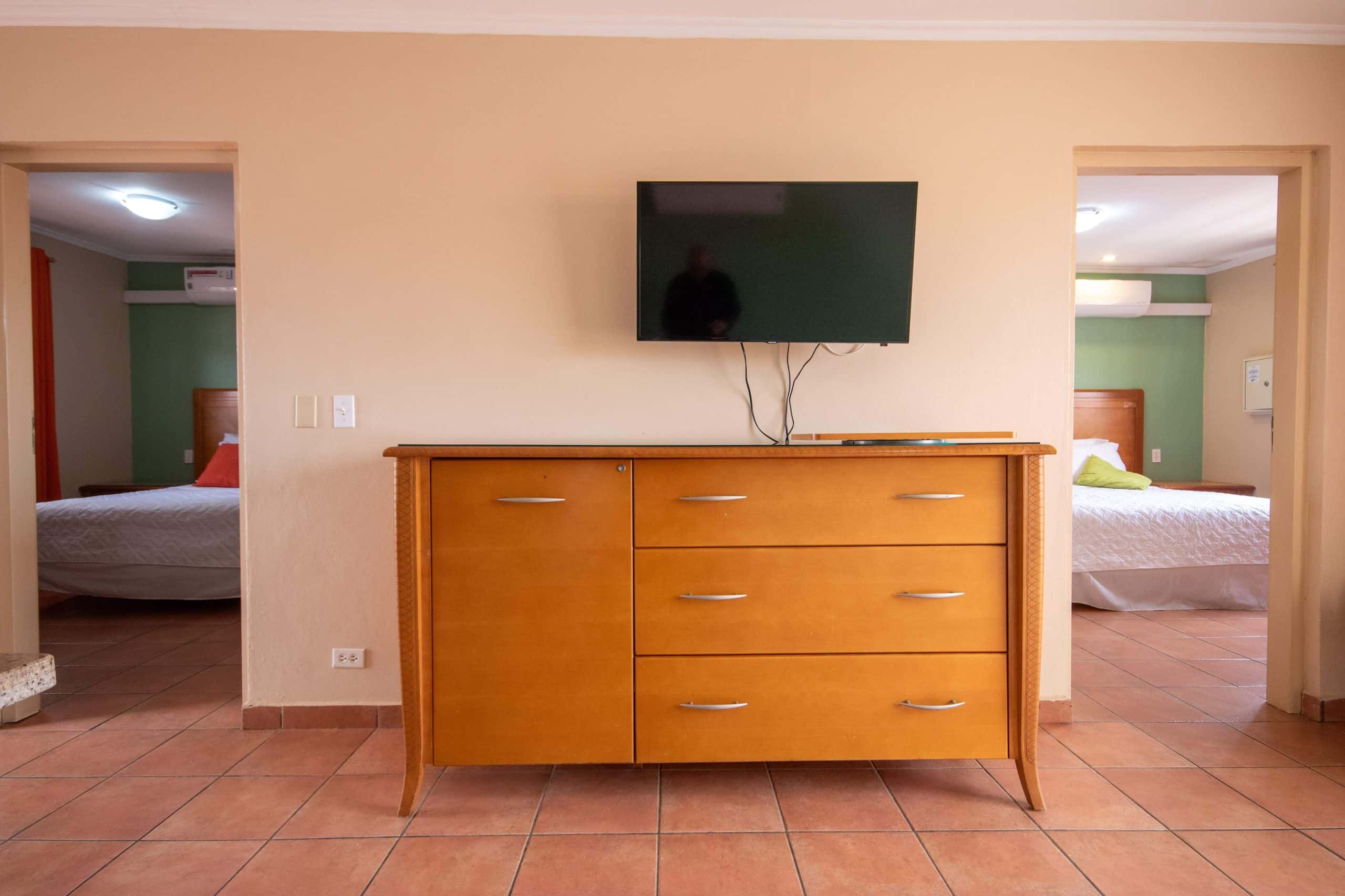 2 bedroom apartment at Punto di Oro with community pool everything included — photo 15