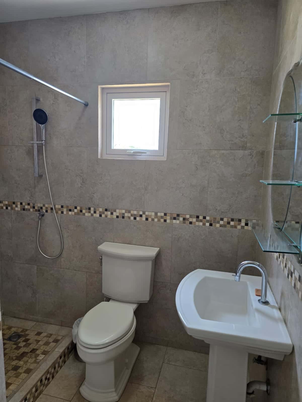 🏡 STUNNING 3-BEDROOM HOME FOR RENT IN PAPILON, STA. CRUZ 🏡 — photo 3