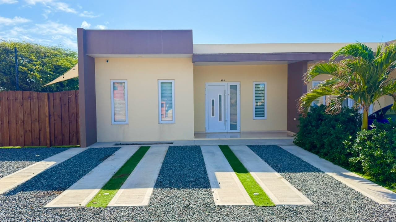 FOR RENT- Papaya — photo 1